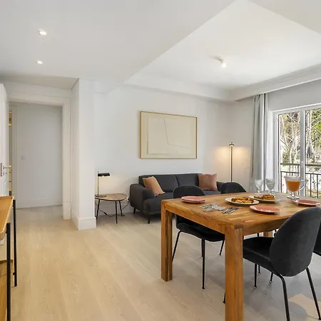 Les Deux Mariettes Apartments & Suites *