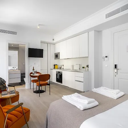 Les Deux Mariettes Apartments & Suites