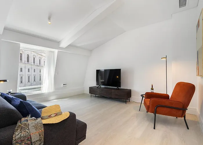 Les Deux Mariettes &